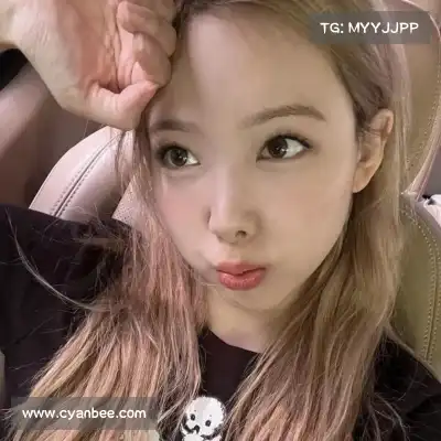 蒙倩群